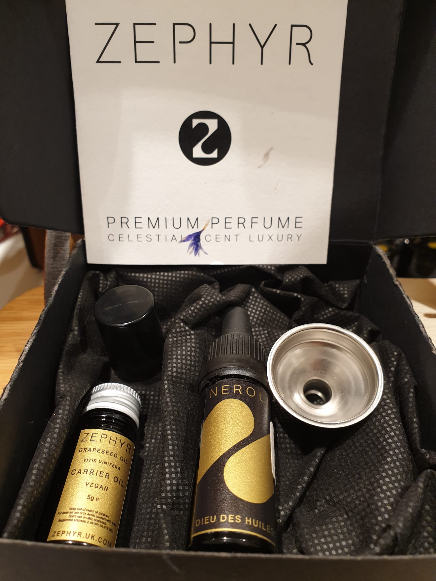 ZEPHYR Perfume Oils